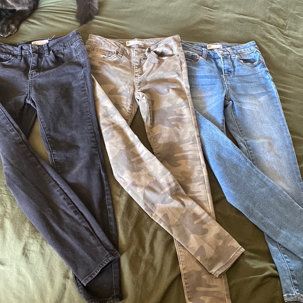 Lightly worn girls RSQ jeans size 10